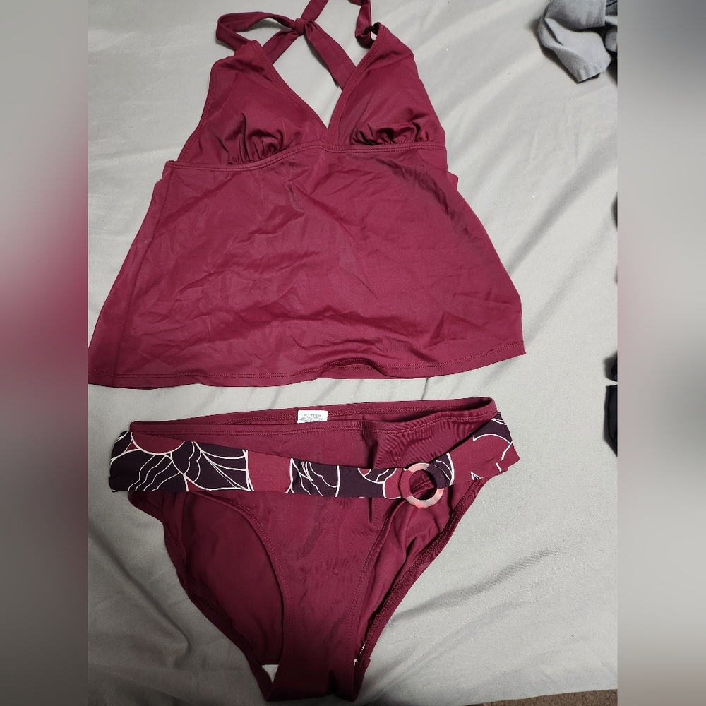 Merona small swimsuit